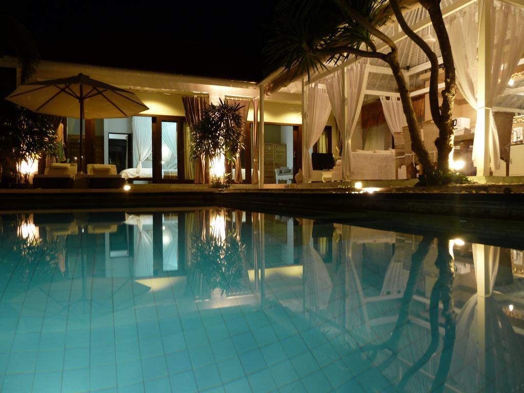 La Dolce Villa Seminyak Exterior foto