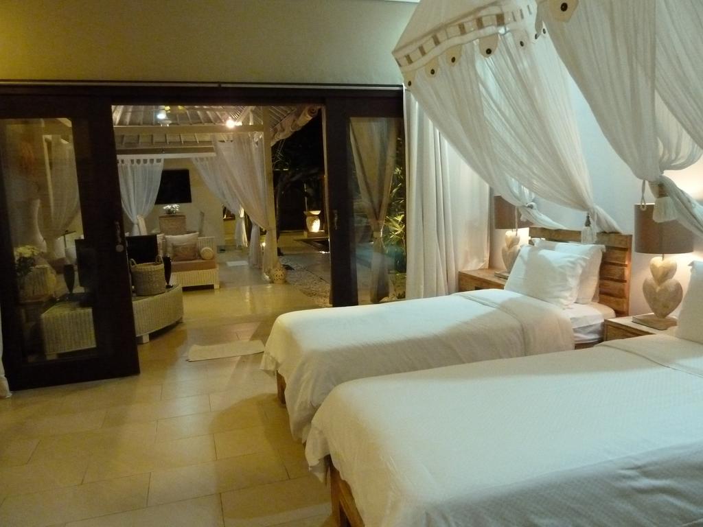 La Dolce Villa Seminyak Exterior foto