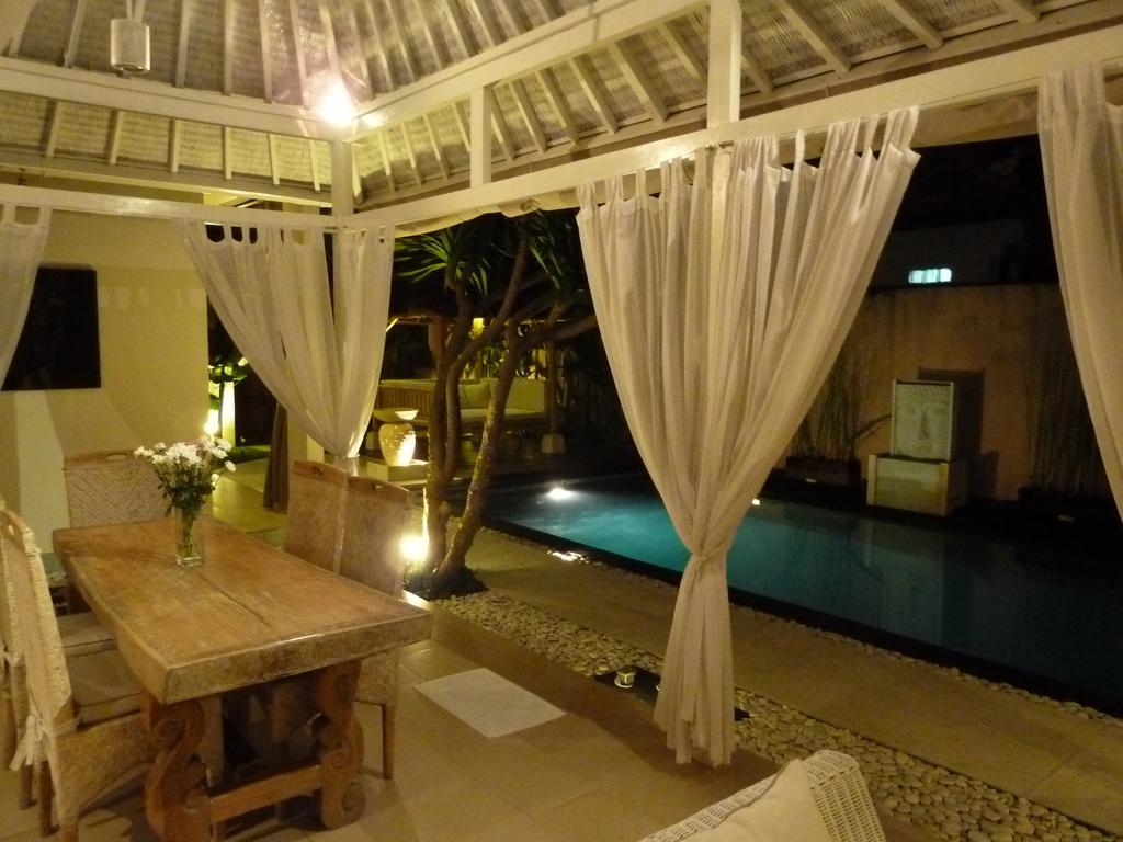 La Dolce Villa Seminyak Exterior foto